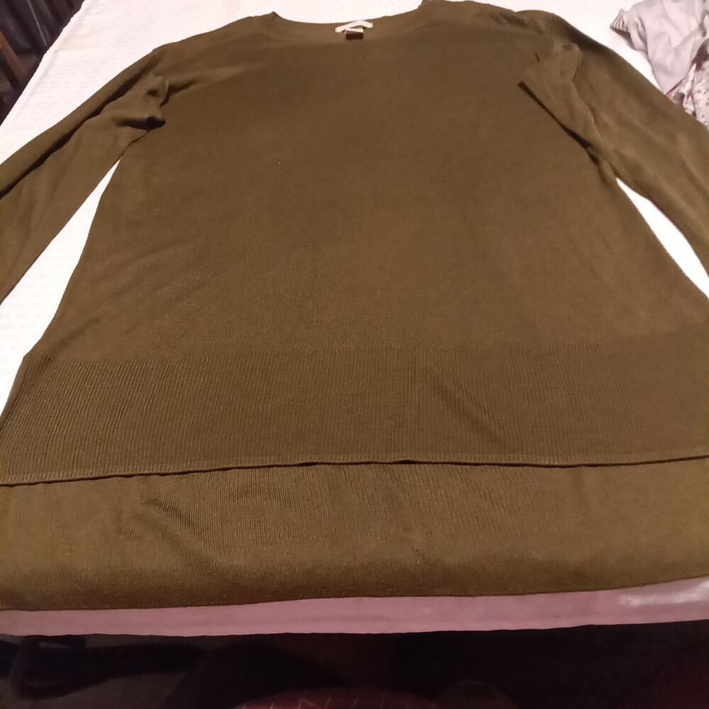 H &M Sweater Olive Green Long Sleeve Pullover Women's Size Small Crew Neck Knit
